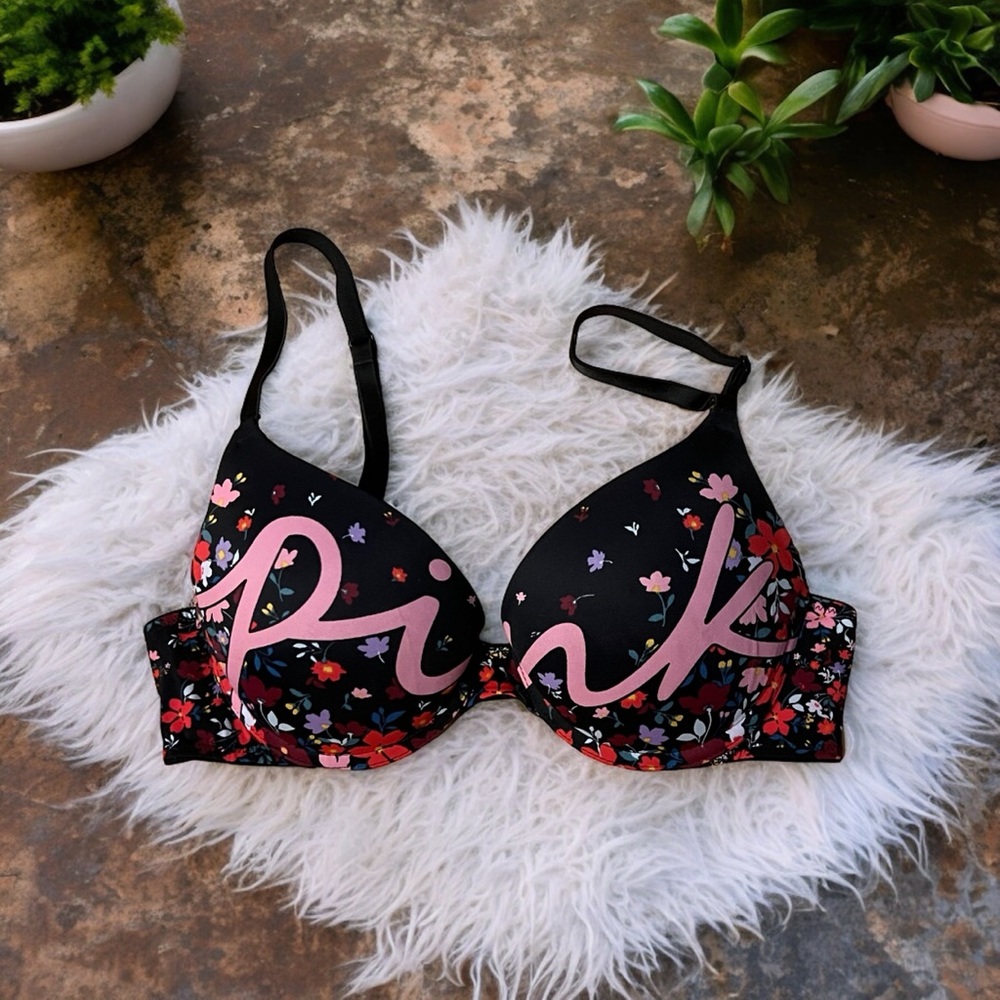 PINK Victoria’s Secret push-up bra